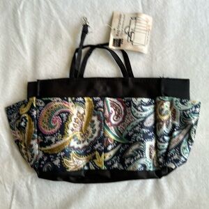 Brand new stylish organizer bag . So cute and dainty !